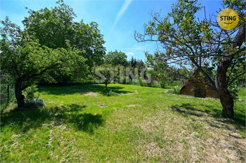Prodej zahrady, 819 m² 0
