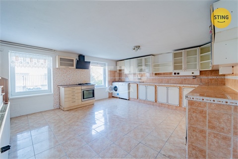 Prodej rodinného domu, 180 m² - 4