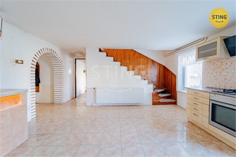 Prodej rodinného domu, 180 m² - 6