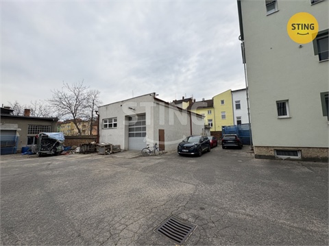 Pronájem skladu / haly, 111 m² 2