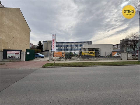 Pronájem komerčního objektu, 226 m² 0