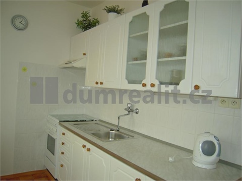 Pronájem bytu 2+1, 56 m² 2