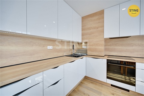 Pronájem bytu 2+1, 71 m² - 0