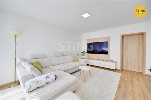 Pronájem bytu 2+1, 71 m² - 4