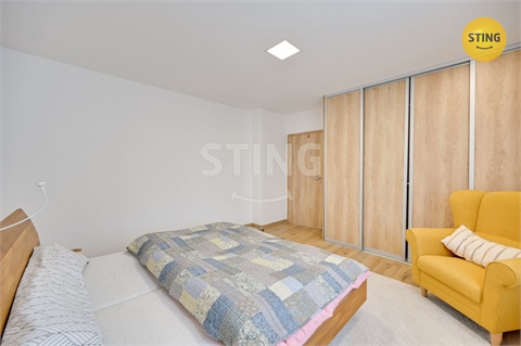 Pronájem bytu 2+1, 71 m² - 8