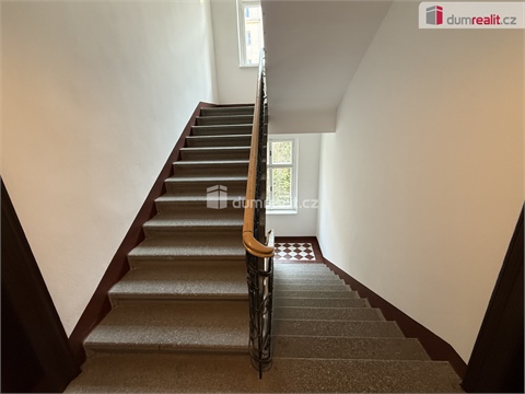 Pronájem bytu 2+1, 68 m² 12