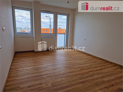 Pronájem bytu 2kk, 55 m² 8