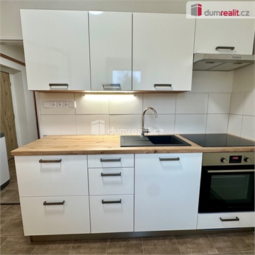 Pronájem bytu 1+1, 36 m² - 0