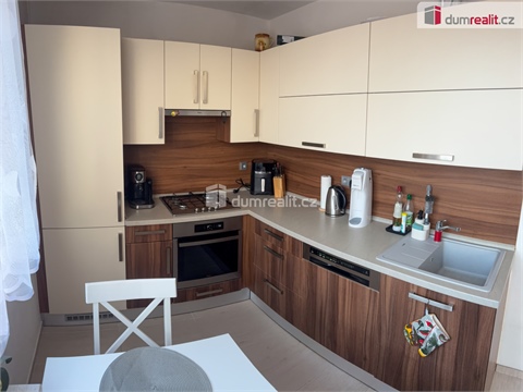 Prodej bytu 3+1, 63 m² 0