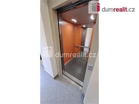 Pronájem bytu 1kk, 31 m² 20