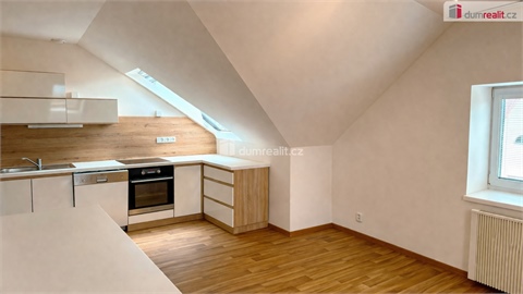 Pronájem bytu 2kk, 68 m² - 0