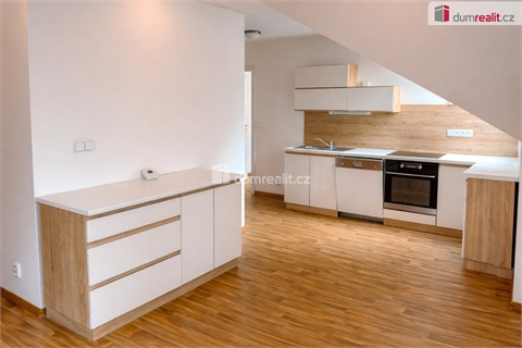 Pronájem bytu 2kk, 68 m² 0