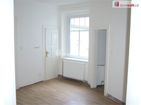 Pronájem bytu 3+1, 98 m² - 6