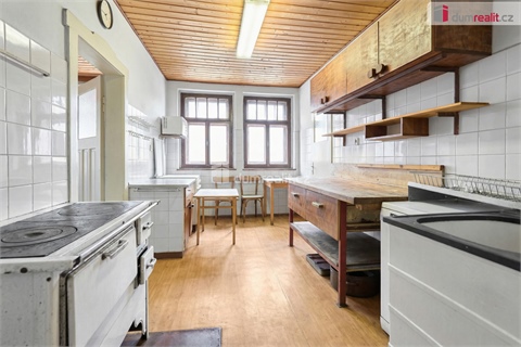 Prodej rodinného domu, 168 m² - 6