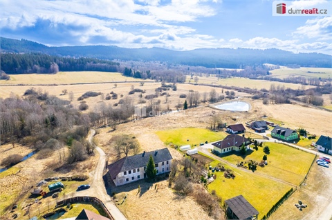 Prodej rodinného domu, 465 m² - 2