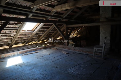 Prodej rodinného domu, 465 m² 16