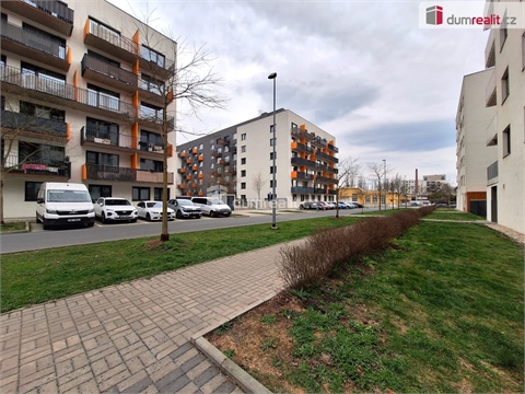 Pronájem bytu 1kk, 33 m² - 28