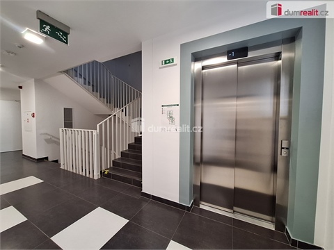 Pronájem bytu 1kk, 33 m² 26