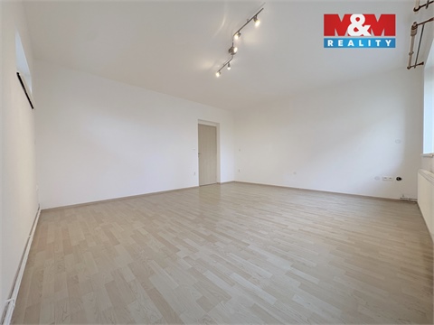 Prodej bytu 3kk, 75 m² 12