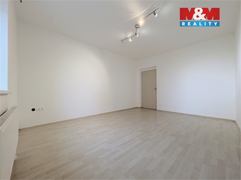 Prodej bytu 3kk, 75 m² - 8