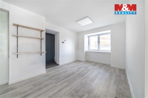 Prodej bytu 3kk, 73 m² 8