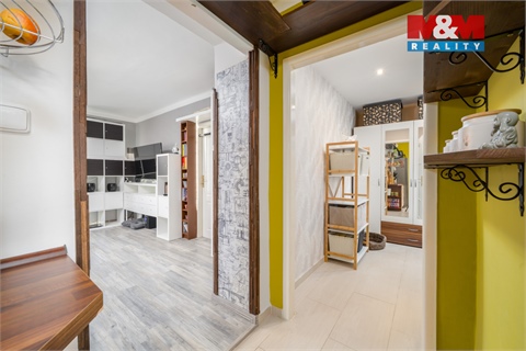 Prodej bytu 2+1, 56 m² 12