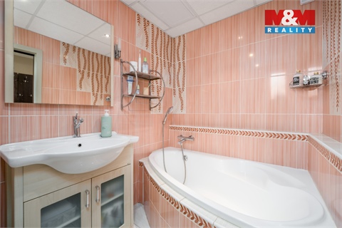 Prodej bytu 2+1, 56 m² 2