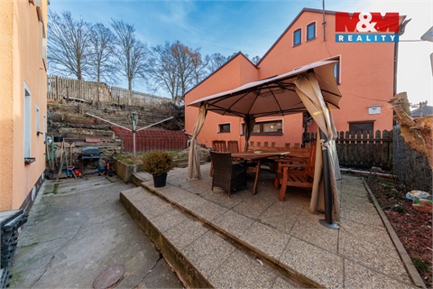 Prodej rodinného domu, 213 m² 2