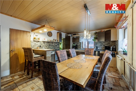 Prodej rodinného domu, 213 m² 12