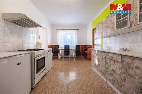 Prodej rodinného domu, 86 m² - 8