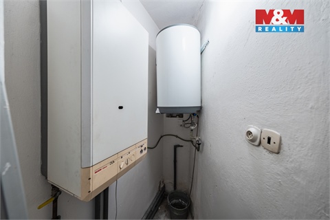 Prodej rodinného domu, 86 m² - 14