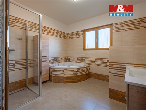 Prodej rodinného domu, 130 m² 10