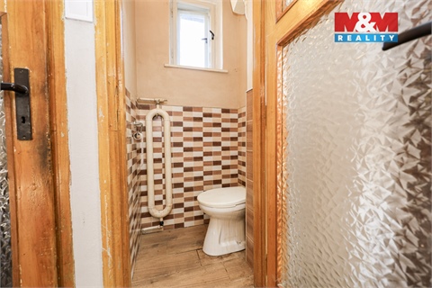 Prodej rodinného domu, 230 m² - 20