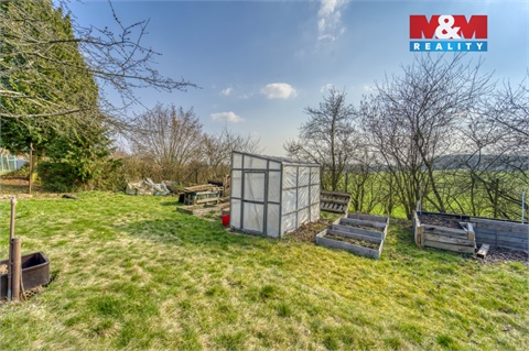 Prodej stavebního pozemku, 1 414 m² 2