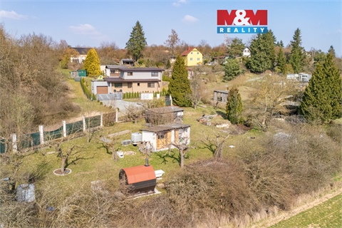 Prodej stavebního pozemku, 1 414 m² 0