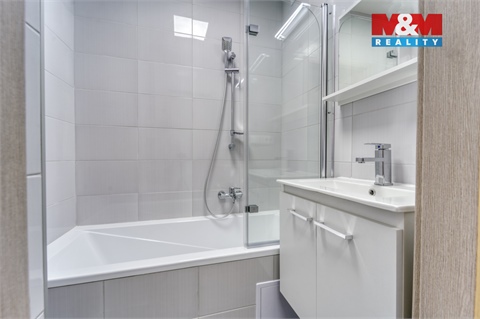 Prodej bytu 3+1, 67 m² - 2