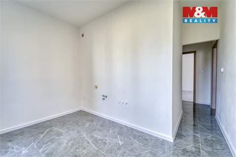 Prodej bytu 3+1, 67 m² 8