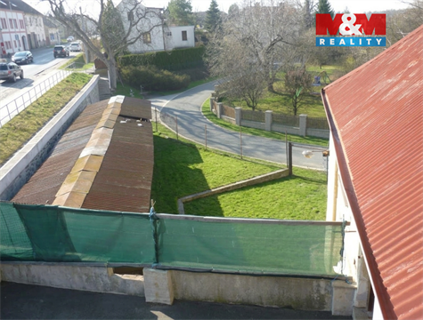 Prodej rodinného domu, 450 m² - 0