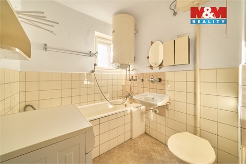 Prodej rodinného domu, 240 m² - 26