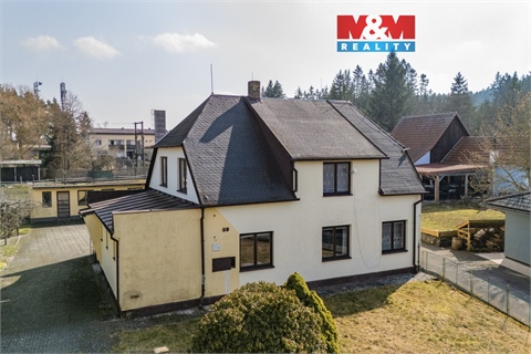 Prodej rodinného domu, 193 m² 0