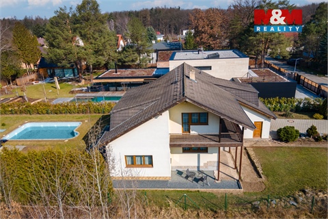 Prodej rodinného domu, 230 m² - 24