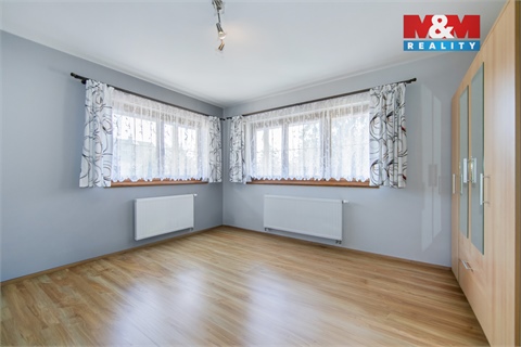 Prodej rodinného domu, 230 m² 16