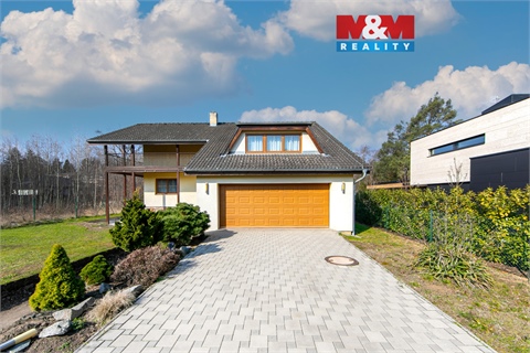 Prodej rodinného domu, 230 m² 0