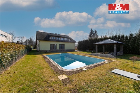 Prodej rodinného domu, 230 m² - 12