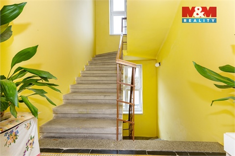 Prodej rodinného domu, 228 m² 12