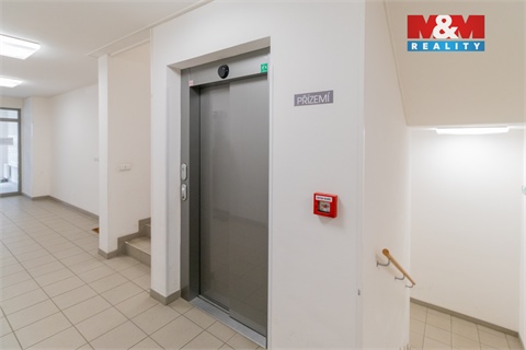 Pronájem bytu 2kk, 60 m² 18