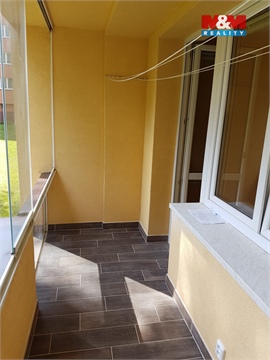 Pronájem bytu 3+1, 79 m² - 18
