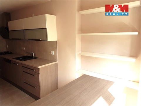 Pronájem bytu 3+1, 79 m² 2