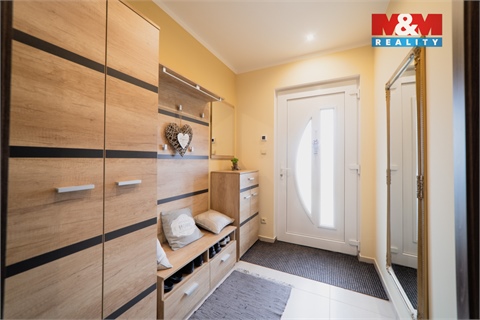 Prodej rodinného domu, 144 m² - 10