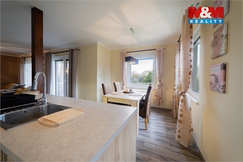 Prodej rodinného domu, 144 m² 6